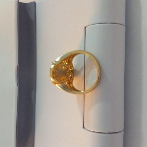 St Benedict Gold Layered/ORO LAMINADO Woman RING Size 7 NWOT - Picture 4 of 6